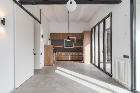 2 bedrooms apartment for sale in Barcelona, Catalonia, Spain № 8675