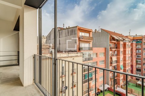 2 bedrooms apartment for sale in Barcelona, Catalonia, Spain № 8675 - photo 14