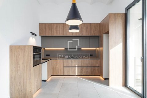 2 bedrooms apartment for sale in Barcelona, Catalonia, Spain № 8675 - photo 3