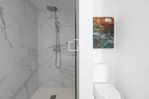 Propiedad comercial de 1357 m² en venta en Barcelona, Cataluña, Spain № 8643 - foto 27