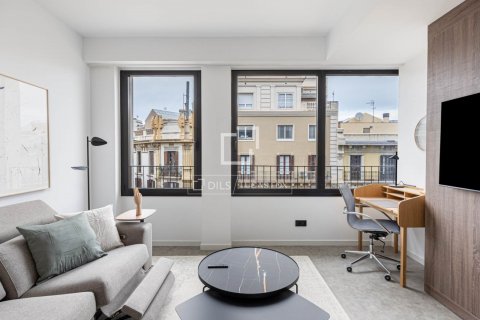 Propiedad comercial de 1357 m² en venta en Barcelona, Cataluña, Spain № 8643 - foto 6