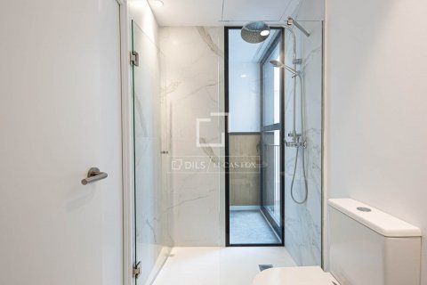 Propiedad comercial de 1357 m² en venta en Barcelona, Cataluña, Spain № 8643 - foto 15