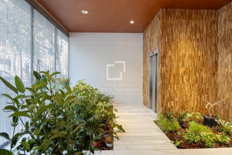 Propiedad comercial de 1357 m² en venta en Barcelona, Cataluña, Spain № 8643 - foto 29