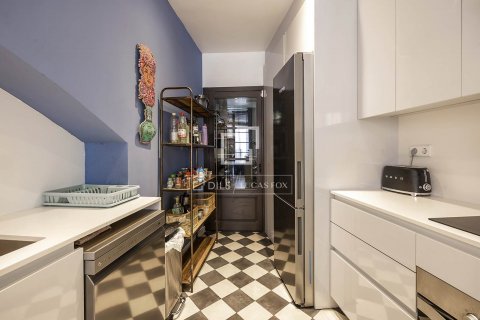 Apartamento de 1 dormitorio en venta en Barcelona, Cataluña, Spain № 8644 - foto 12