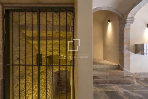 Apartamento de 1 dormitorio en venta en Barcelona, Cataluña, Spain № 8644 - foto 30