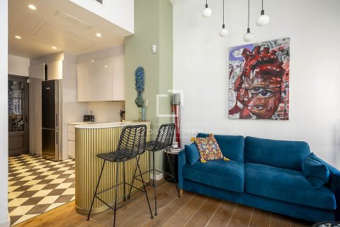Apartamento de 1 dormitorio en venta en Barcelona, Cataluña, Spain № 8644 - foto 10