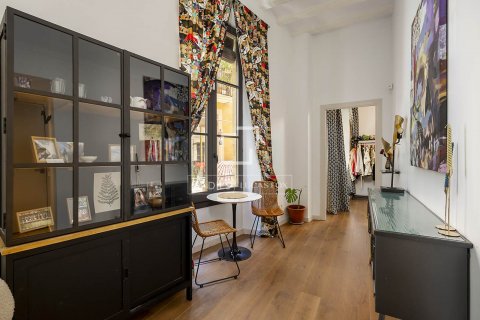 Apartamento de 1 dormitorio en venta en Barcelona, Cataluña, Spain № 8644 - foto 15