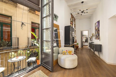 Apartamento de 1 dormitorio en venta en Barcelona, Cataluña, Spain № 8644 - foto 7