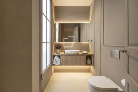 Apartamento de 2 dormitorios en venta en Barcelona, Cataluña, Spain № 8646 - foto 17