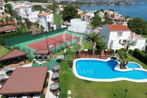 Hotel de 2208 m² en venta en Llanca, Gerona, Cataluña, Spain № 5655 - foto 13