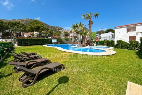 Hotel de 2208 m² en venta en Llanca, Gerona, Cataluña, Spain № 5655 - foto 3