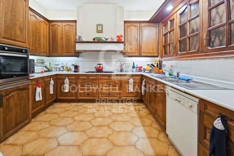 Apartamento de 7 dormitorios en venta en Barcelona, Cataluña, Spain № 5652 - foto 7
