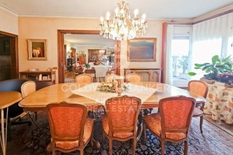 Apartamento de 7 dormitorios en venta en Barcelona, Cataluña, Spain № 5652 - foto 18