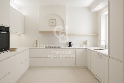 Apartamento de 7 dormitorios en venta en Barcelona, Cataluña, Spain № 5652 - foto 6
