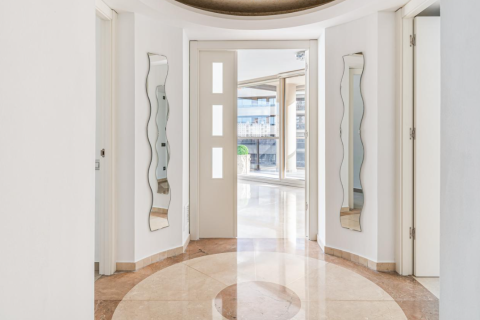 Apartamento de 3 dormitorios en venta en Diagonal Mar, Barcelona, Cataluña, Spain № 1198 - foto 17