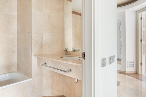 Apartamento de 3 dormitorios en venta en Diagonal Mar, Barcelona, Cataluña, Spain № 1198 - foto 29