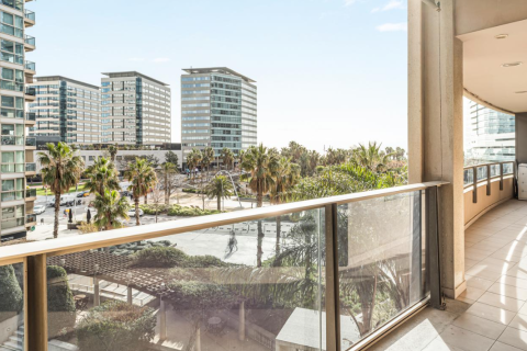 Apartamento de 3 dormitorios en venta en Diagonal Mar, Barcelona, Cataluña, Spain № 1198 - foto 13