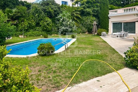 Купить виллу в Эль Масноу, Испания с 7 спален, 481м², № 7713 - фото 17