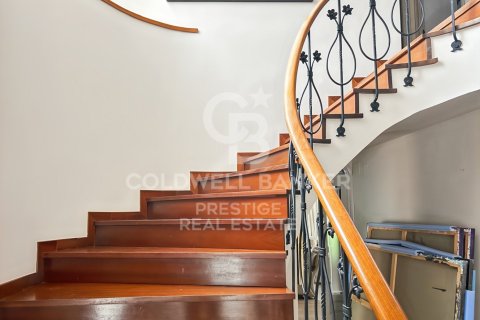 Купить виллу в Эль Масноу, Испания с 7 спален, 481м², № 7713 - фото 2