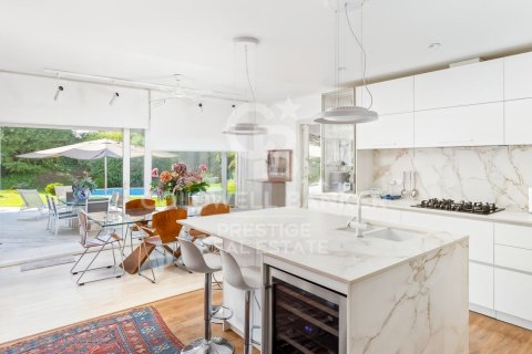 Купить виллу в Эль Масноу, Испания с 7 спален, 481м², № 7713 - фото 24