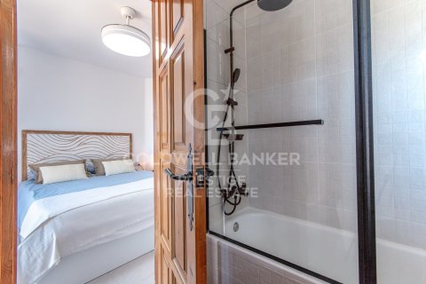Casa adosada de 4 dormitorios en venta en Begur, Gerona, Cataluña, Spain № 7718 - foto 22