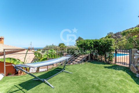 Casa adosada de 4 dormitorios en venta en Begur, Gerona, Cataluña, Spain № 7718 - foto 21