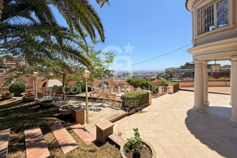 Villa de 12 dormitorios en venta en Sant Just Desvern, Barcelona, Cataluña, Spain № 7714 - foto 29