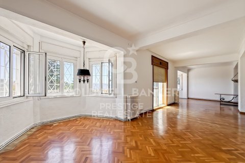 Villa de 12 dormitorios en venta en Sant Just Desvern, Barcelona, Cataluña, Spain № 7714 - foto 17