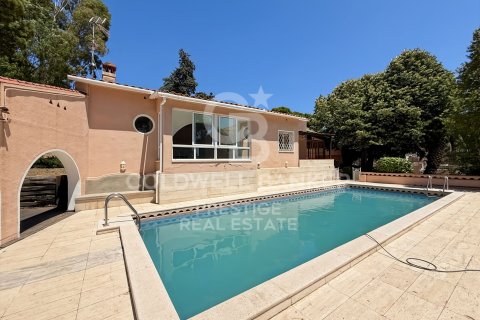 Villa de 12 dormitorios en venta en Sant Just Desvern, Barcelona, Cataluña, Spain № 7714 - foto 30
