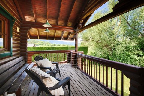 Сasa de 3 dormitorios en venta en Cataluña, Spain № 7716 - foto 22