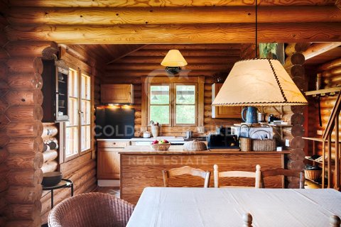 Сasa de 3 dormitorios en venta en Cataluña, Spain № 7716 - foto 11