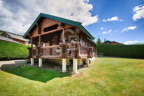 Сasa de 3 dormitorios en venta en Cataluña, Spain № 7716 - foto 29