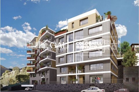 Apartamento de 3 dormitorios en venta en Principado De Andorra (Ninguna Poblacion Tiene C.P.), Lérida, Cataluña, Spain № 7712