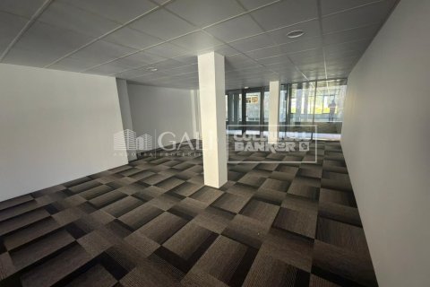 94 sq.m. office for rent in Principado De Andorra (Ninguna Poblacion Tiene C.P.), Lleida, Catalonia, Spain № 6155 - photo 2