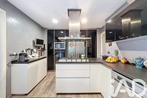Сasa de 6 dormitorios en venta en Teia, Barcelona, Cataluña, Spain № 4728 - foto 15