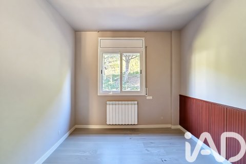 Сasa de 6 dormitorios en venta en Teia, Barcelona, Cataluña, Spain № 4728 - foto 26