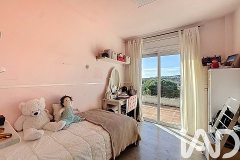 Сasa de 6 dormitorios en venta en Teia, Barcelona, Cataluña, Spain № 4728 - foto 23