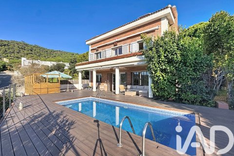 Сasa de 6 dormitorios en venta en Teia, Barcelona, Cataluña, Spain № 4728 - foto 4