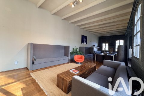Ático de 2 dormitorios en venta en Barcelona, Cataluña, Spain № 4722 - foto 3
