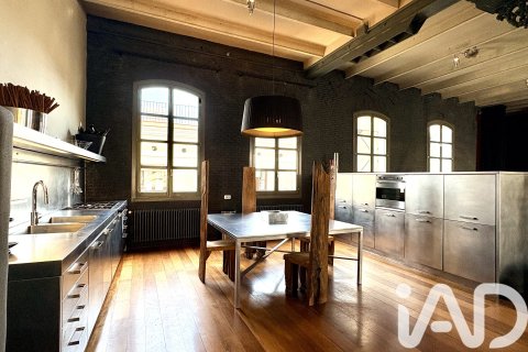 Ático de 2 dormitorios en venta en Barcelona, Cataluña, Spain № 4722 - foto 6
