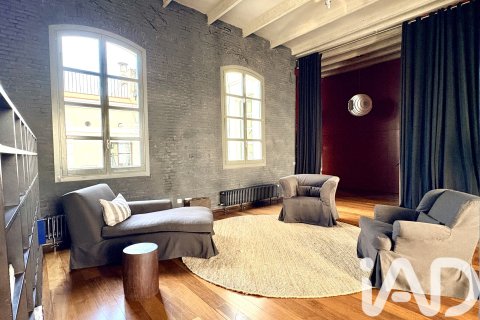 Ático de 2 dormitorios en venta en Barcelona, Cataluña, Spain № 4722 - foto 11