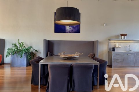 Ático de 2 dormitorios en venta en Barcelona, Cataluña, Spain № 4722 - foto 7
