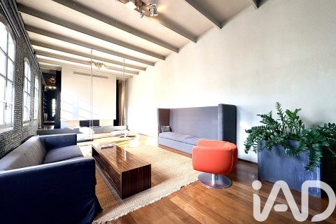 Ático de 2 dormitorios en venta en Barcelona, Cataluña, Spain № 4722 - foto 20