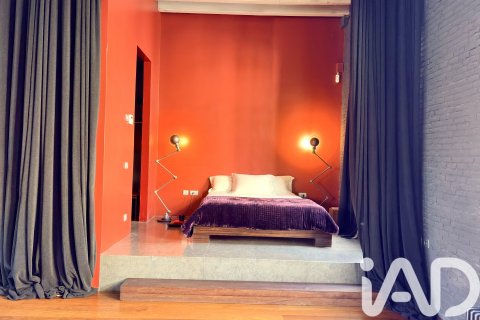 Ático de 2 dormitorios en venta en Barcelona, Cataluña, Spain № 4722 - foto 12