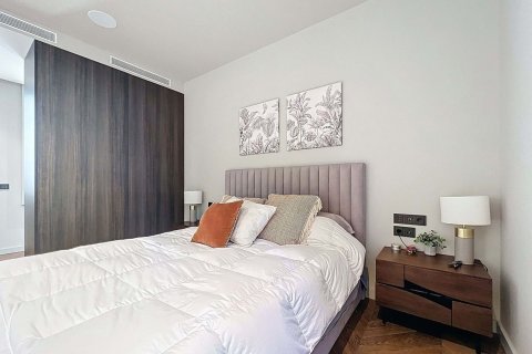 Купить квартиру в Барселона, Испания с 3 комнаты, 103м², № 8022 - фото 19