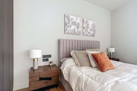 Купить квартиру в Барселона, Испания с 3 комнаты, 103м², № 8022 - фото 18