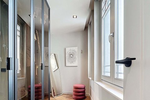 Купить квартиру в Барселона, Испания с 3 комнаты, 103м², № 8022 - фото 16