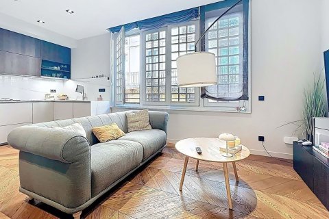 Купить квартиру в Барселона, Испания с 3 комнаты, 103м², № 8022 - фото 6