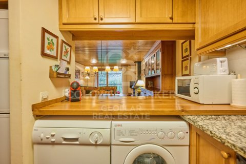 Снять в аренду квартиру в Каталония, Испания с 2 спальни, 60м², № 8020 - фото 14