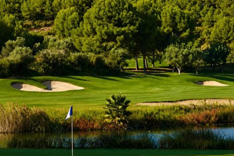 2 bedrooms apartment for sale in Salou, Tarragona, Catalonia, Spain № 8023 - photo 10